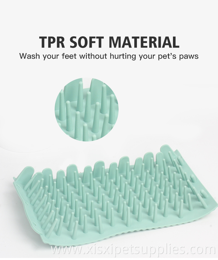 Factory Wholesale Outdoor Portable Silicone Pet Foot Cleaner Dog Paw Washer Cleaner Cup
